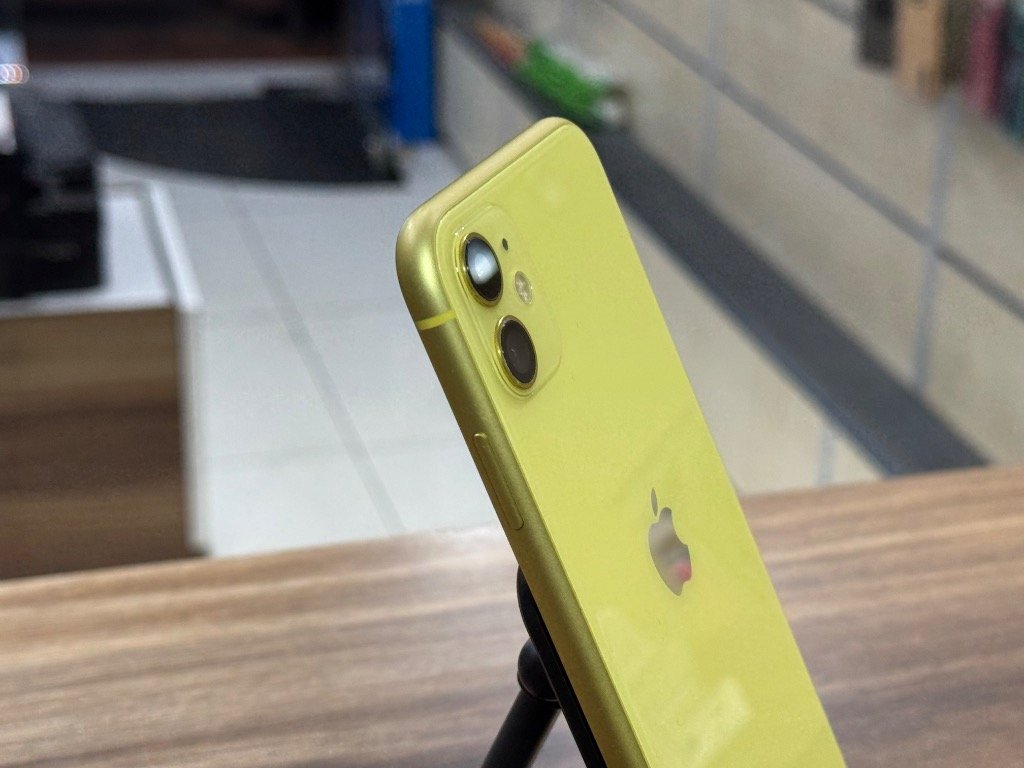 iPhone 11 128GB SIFIR AYARINDA - Detay 4