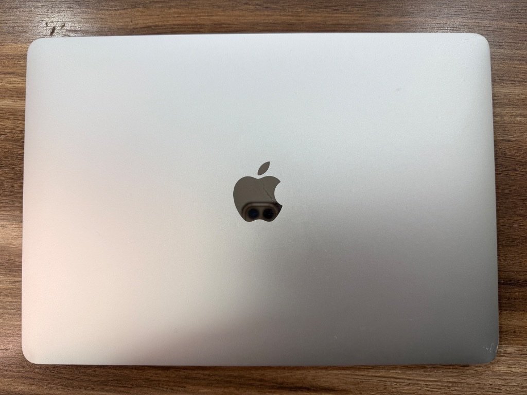 Apple Macbook Air M1 2020 - Detay 4