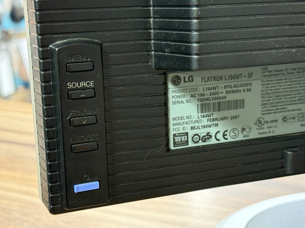 LG Flatron L194WT Monitör - Detay 6
