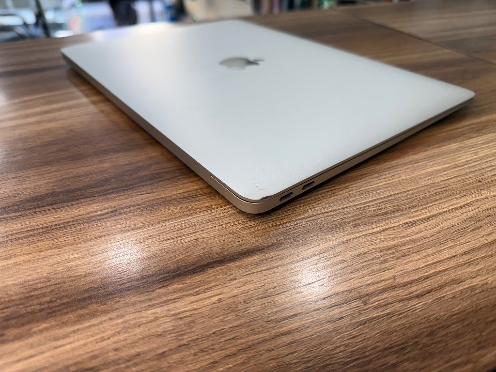 Apple Macbook Air M1 2020 - Detay 7