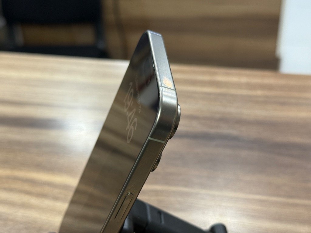 İphone 16 pro max - Detay 8